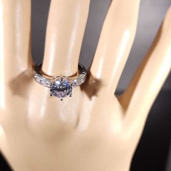 Simulated Diamond Ring Silvertone Size 8 - Picture 9 of 13